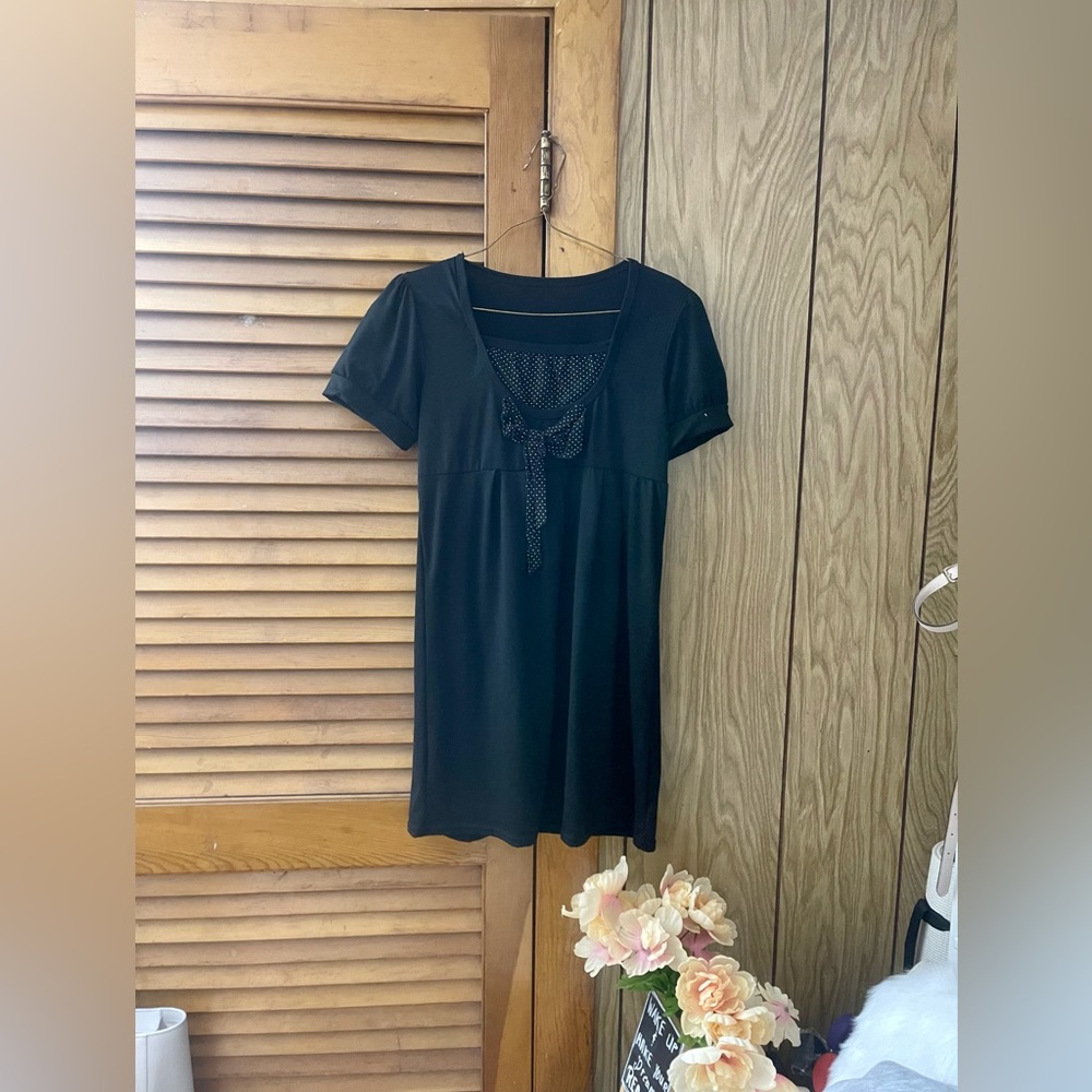 Cute bow mini dress
